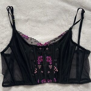VICTORIAS SECRET| Elegant Black and Purple Floral Lace Bralette